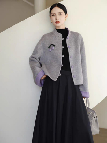 Palton femei din lână de oaie, guler stand, model cu potrivire cromatică, lungime normală, toamnă 2025