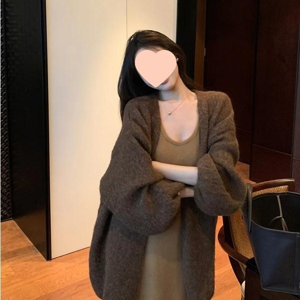 Cardigan tricotat pentru femei - croi lejer, decolteu în V, mâneci lungi, lungime scurtă, confectionat prin tricotare