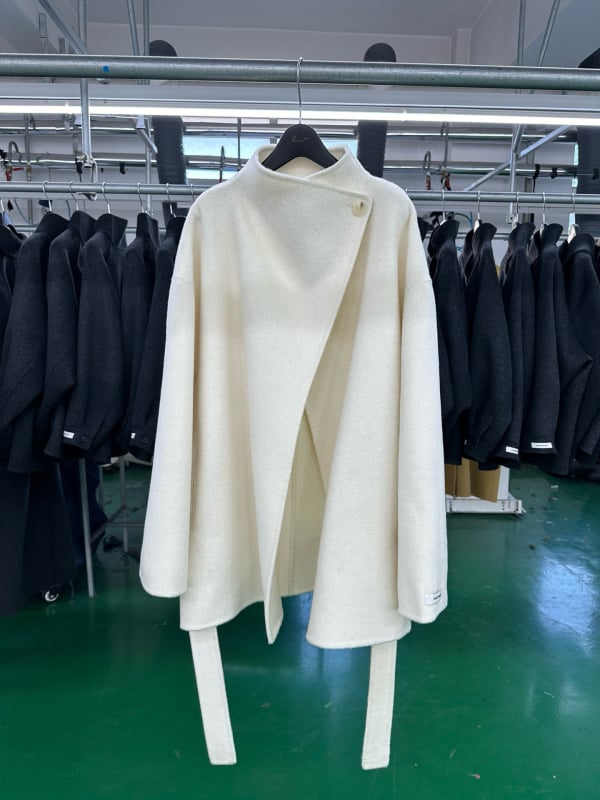 Palto de lână pentru femei cu guler înalt, lână dublă față, lungime regulată, mâneci Raglan, închidere cu nasturi pe un rând, stil minimalist casual coreean