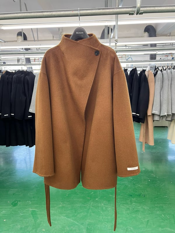 Palto de lână pentru femei cu guler înalt, lână dublă față, lungime regulată, mâneci Raglan, închidere cu nasturi pe un rând, stil minimalist casual coreean