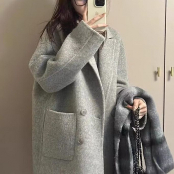 Palton din lână pentru femei, țesătură chenille, model 3D, siluetă A-line, guler cu blană de iepure