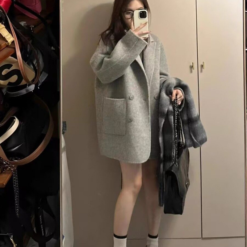 Palton din lână pentru femei, țesătură chenille, model 3D, siluetă A-line, guler cu blană de iepure