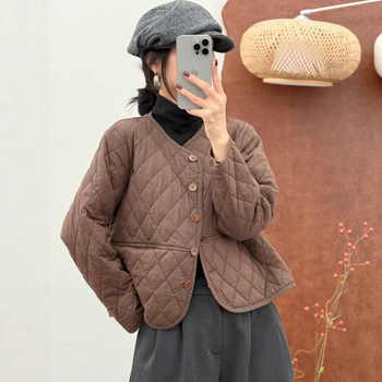 Jachetă damă quilted din bumbac, ușoară, scurtă, mâneci lungi, decolteu rotund, stil literar retro, material din bumbac 70–80%