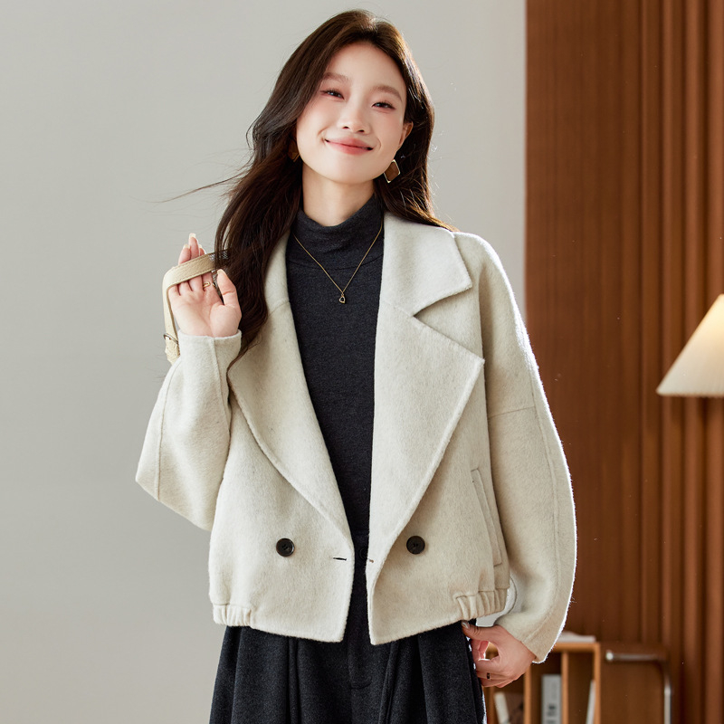 Palton de femei din lână - Amestec lână-poliester, Model solid, Guler tip sacou, Mâneci lungi, Lungime medie