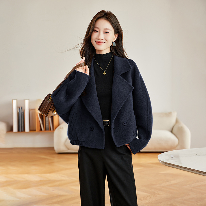 Palton de femei din lână - Amestec lână-poliester, Model solid, Guler tip sacou, Mâneci lungi, Lungime medie