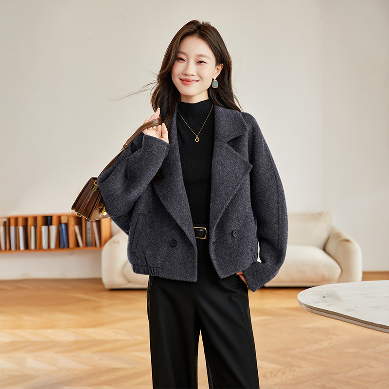 Palton de femei din lână - Amestec lână-poliester, Model solid, Guler tip sacou, Mâneci lungi, Lungime medie