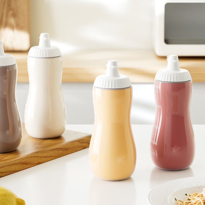 Sticluță de presat pentru bucătărie cu corp LDPE și capac PP; potrivit pentru sosuri vâscoase; 98 bucăți în cutie