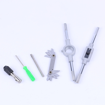 Set metric pentru filetare, 40 de piese