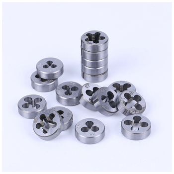 Set metric pentru filetare, 40 de piese