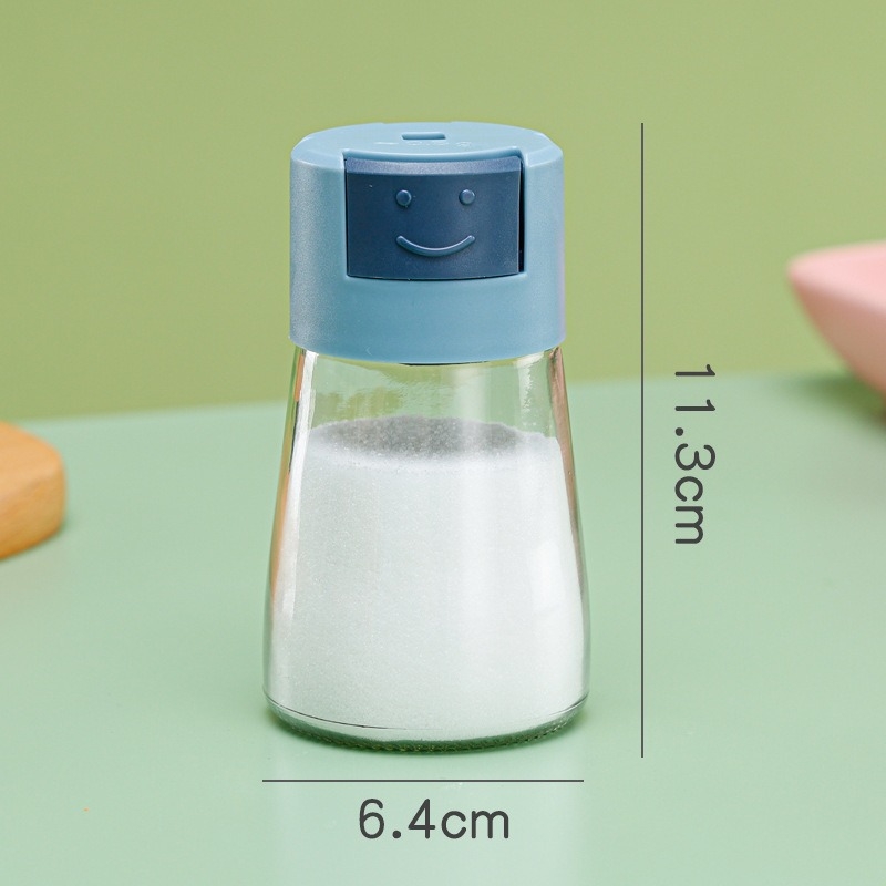 Üvegből készült só- és fűszeres tartó mérőfunkcióval — otthoni konyha számára