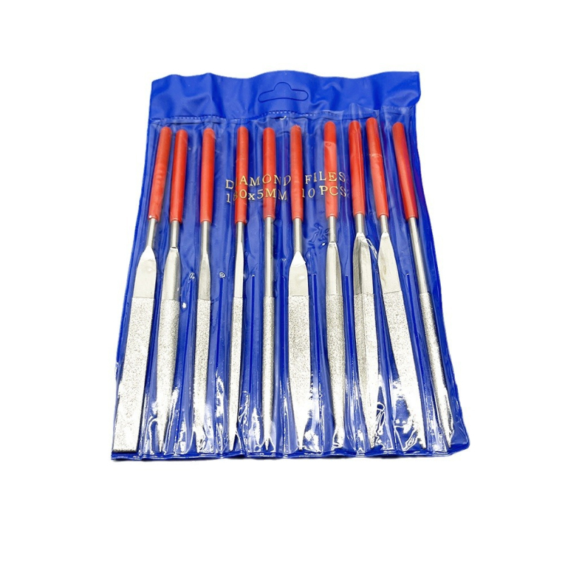 Öt darabos gyémántos reszelő készlet; formák: sík, félköríves, háromszög, négyszög; anyag: acél; fin fogazat; minta: egységes; faipari felhasználás