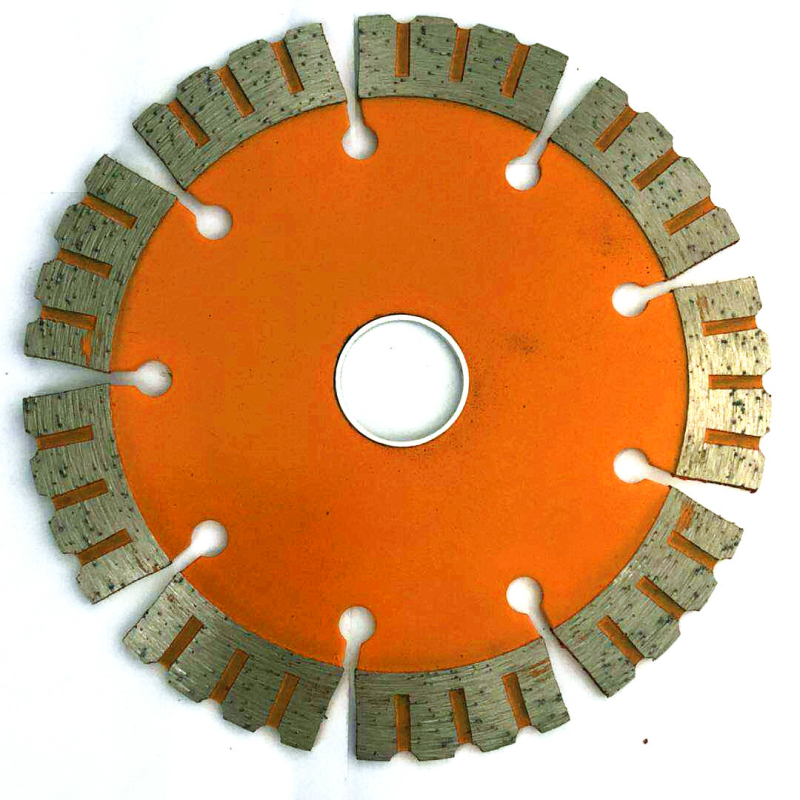 Hongyu Tools dijamantski disk za rez zidnih utora, zubasti, 125×15×22.23 mm