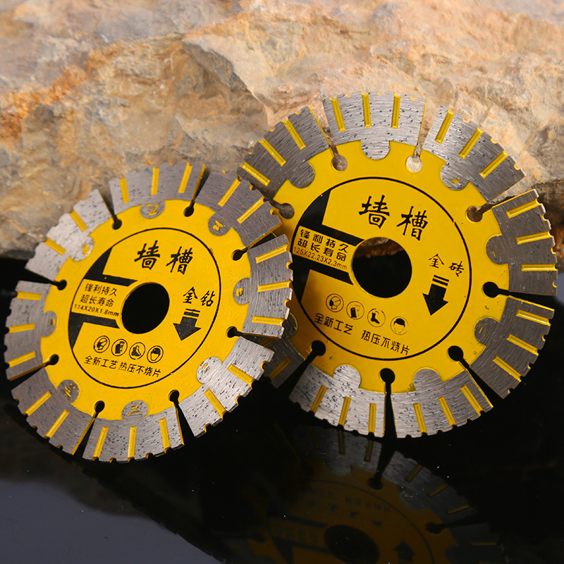 Diamantski disk za rezanje granita i betona – suho rezanje, segmentni disk, spojni materijal: metalna legura, sinteriranje, brend Kim Reek