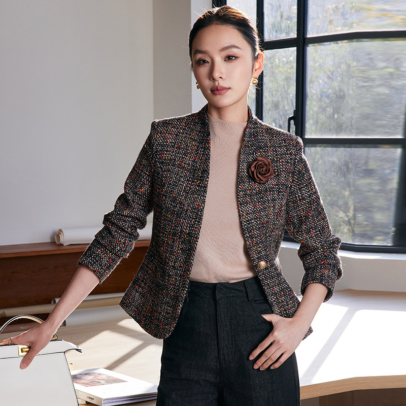 Női rövid gyapjú kabát, gallér nélkül, egygombos záródás, hosszú ujjú, ingázó stílus, őszi 2024