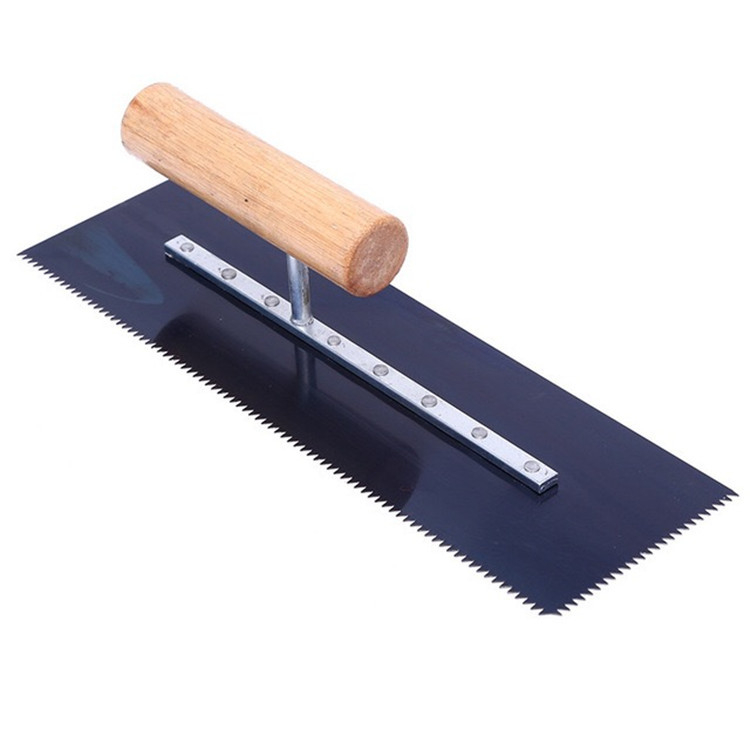 Qunxuan spatulă dințată manuală pentru podele epoxidice — model Half-Sided Tooth Knife, unealtă profesională pentru construcții pardoseli