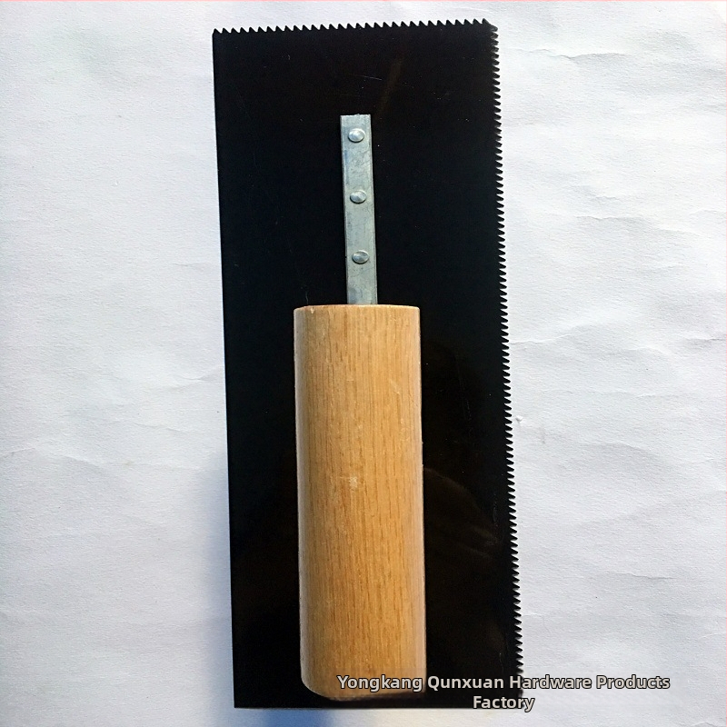 Qunxuan zubová ručná stierka na epoxidové podlahy — model Half-Sided Tooth Knife, profesionálny nástroj na pokládku podláh