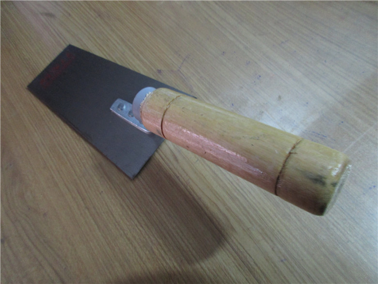 Lopată pentru montarea plăcilor de podea, lamă 65Mn, mâner din lemn, Hongfeng