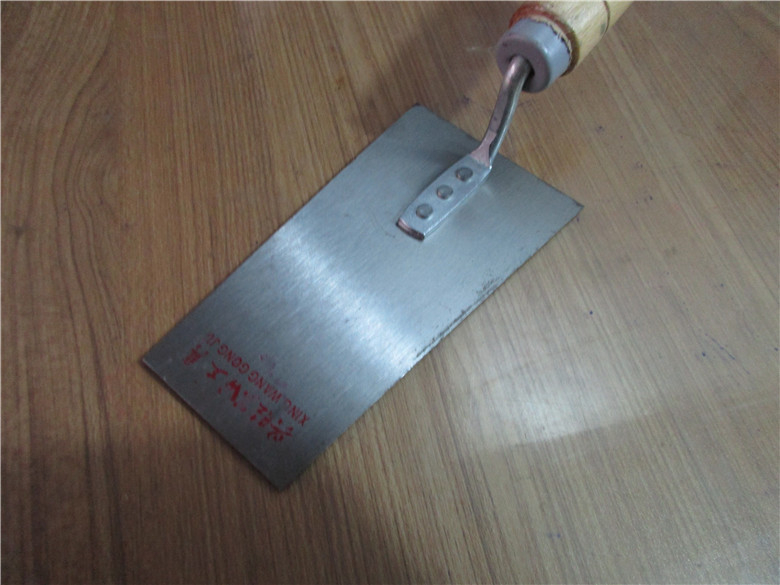 Lopată pentru montarea plăcilor de podea, lamă 65Mn, mâner din lemn, Hongfeng