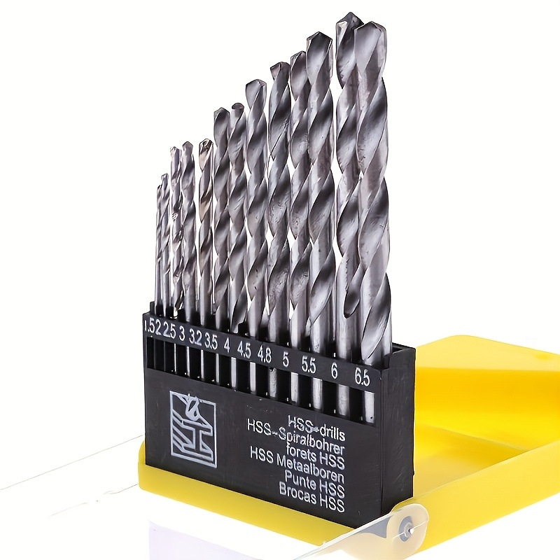 13 darab titánium bevonatú spirálfúró készlet, kör alakú markolattal, teljesen polírozott.