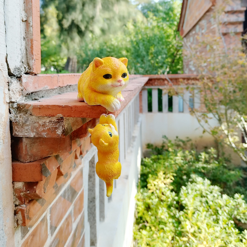 Viseća figura mačka majka i štene od smole za vrt, dvorište, balkon i prozor (Brand: Dys; Materijal: Smola; Kategorija: Životinje)