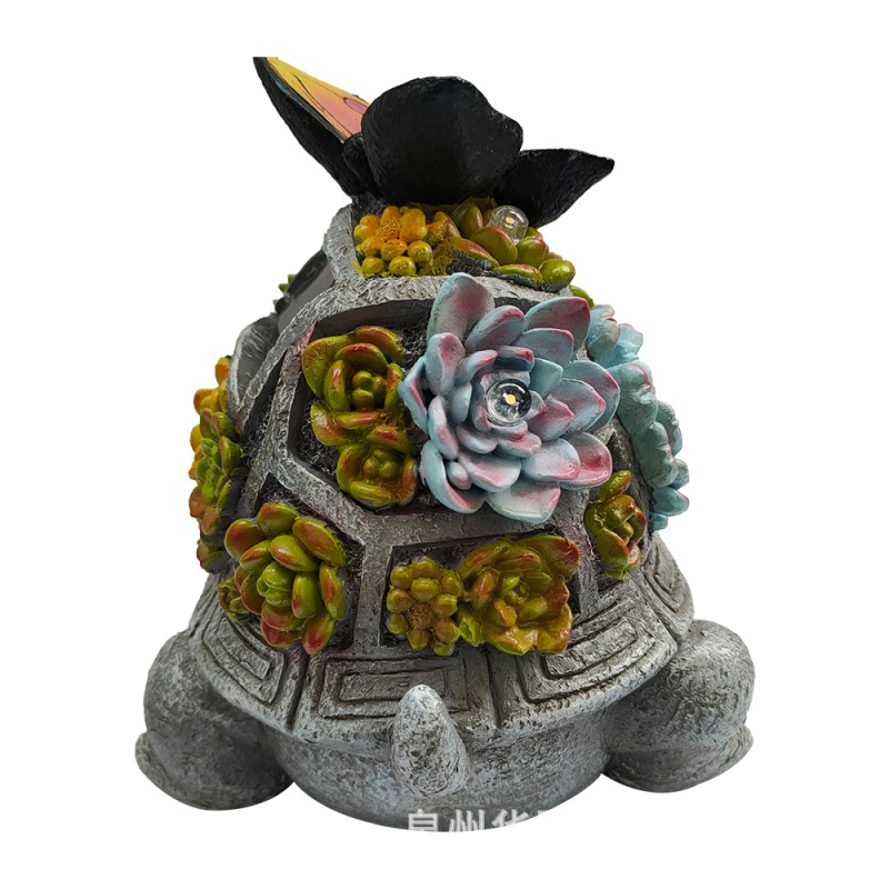 Statuetă din rășină cu motive de fluture, țestoasă și succulentă, și lampă solară pentru grădină (material: rășină sintetică; categorie: obiecte din rășină; ambalaj: obișnuit)