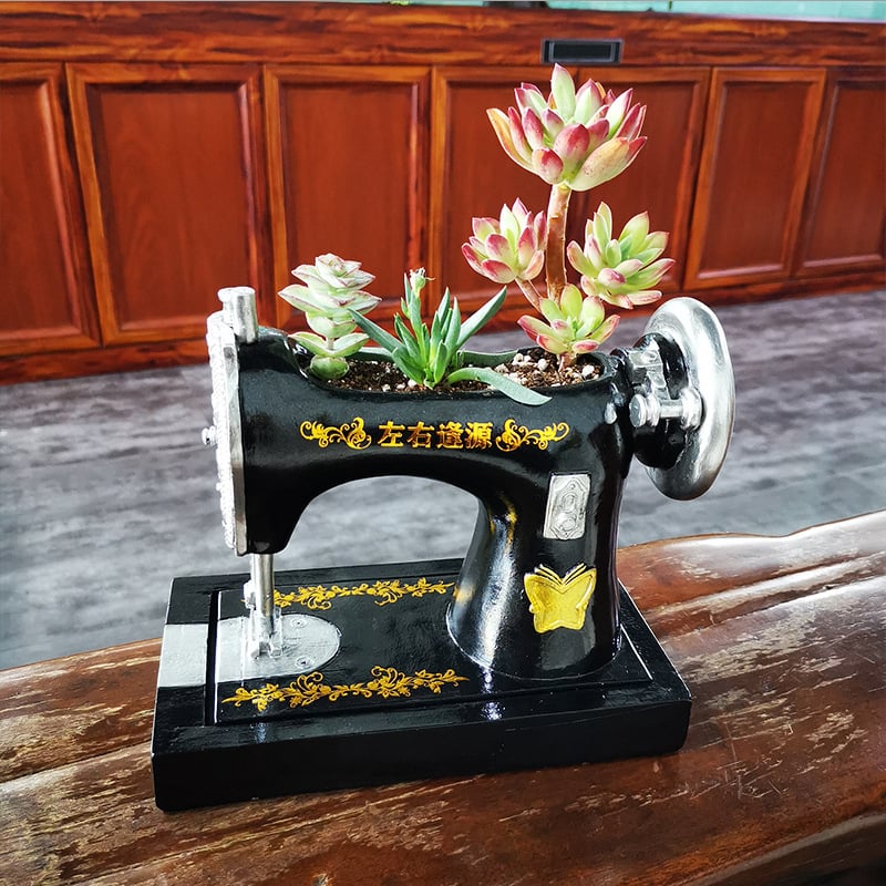 Žardinjera od smole s motivom šivaće mašine, Xiang Xiang Crafts, klasični stil