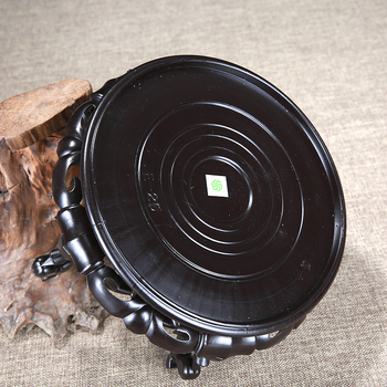 Statuie Buddha din rășină sintetică pe platou circular din lemn — decor geometric pentru vază, ghiveci sau acvariu