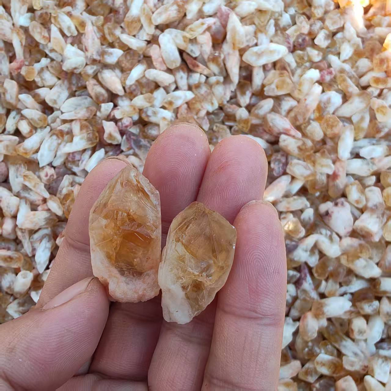Citrin kristal krajinski ukras s oblikom zuba – Xiaomi Crystal, sirovi kamen, pakiran u PP vrećici, kristalni materijal