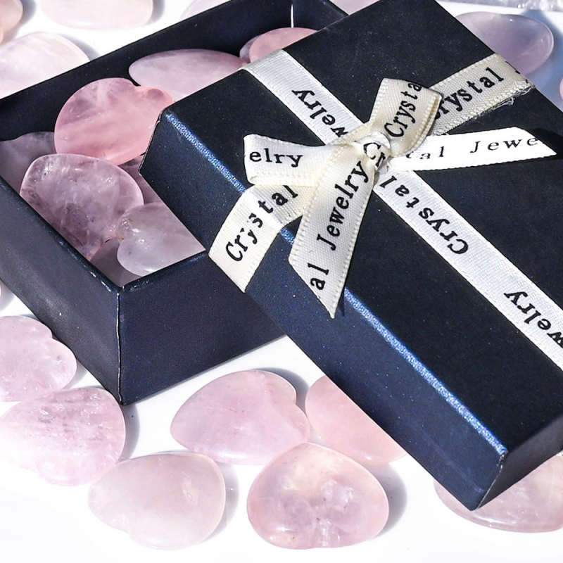 Κρύσταλλος χαλαζίας σε σχήμα καρδιάς, λαξευμένο διακοσμητικό σε κουτί δώρου, σειρά boxed, προέλευση Donghai County, Lianyungang