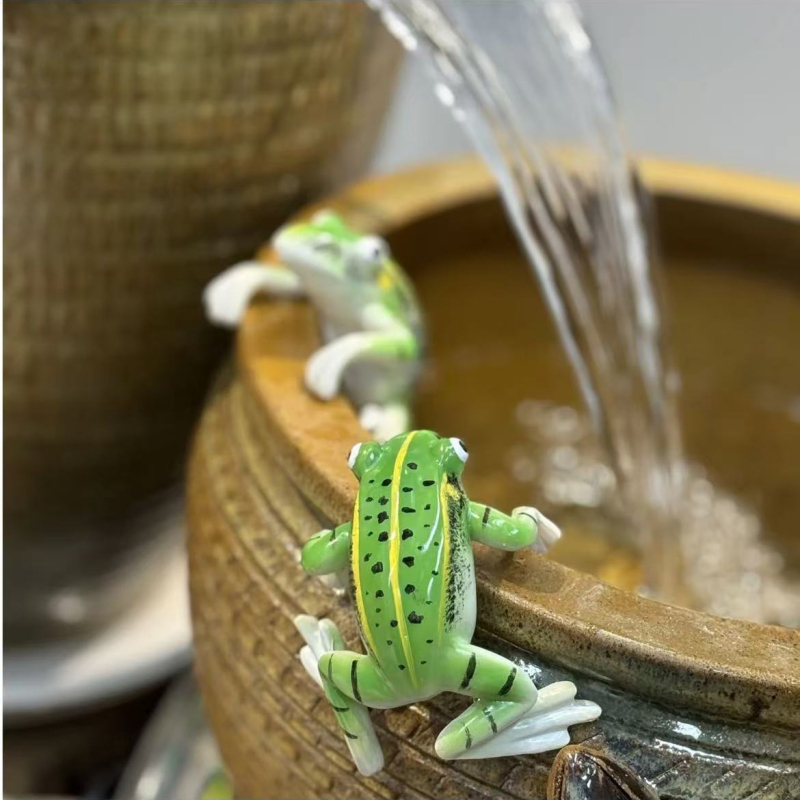 Viseća posuda sa žabom od smole - moderan minimalistički mikro-krajobrazni ukras s graviranim detaljima