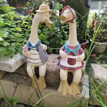 Gyanta kacsafigura - kínai stílus, gravírozott kivitel, kültéri kert dekoráció, márka Unique