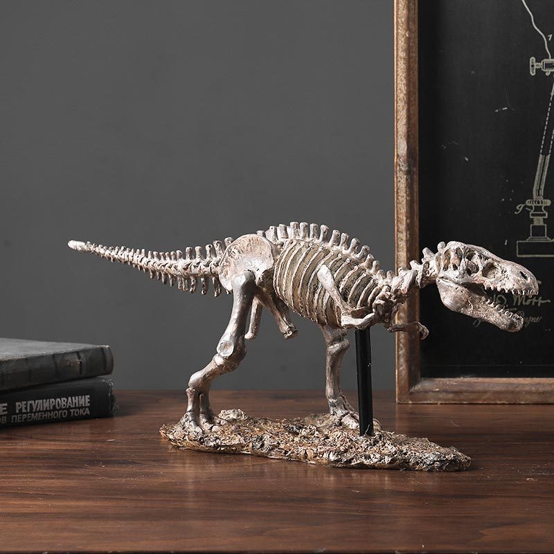 mt Ukras od smole sa skeletom dinosaura – personalizirano, kartonsko pakiranje