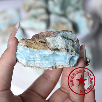 Prirodni polimetalni mineralni kristal - didaktički primjer, zbirka ukrasnih kamenja