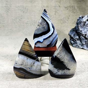 Ornament din crystal geode – stil geometric modern minimalist, cristal de cuarț roz, ambalaj PP în pungă