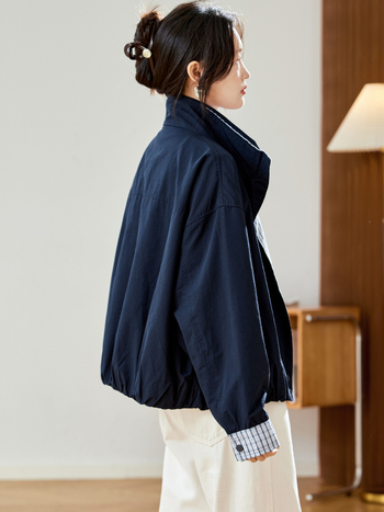 Jachetă scurtă pentru femei cu design de două piese false, carouri, croială lejeră, fermoar frontal, mâneci lungi, toamnă-iarnă 2025