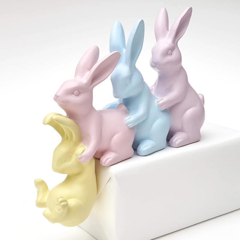 Figura od smole zeka za dekoraciju doma i dvorišta — Uskrsna tema, moderni minimalistički stil