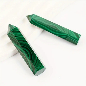 Asztali dísz kristályos oszlop — szintetikus kristály, hatszögletű oszlop éles csúccsal, asztali dekoráció, PP zacskó csomagolás