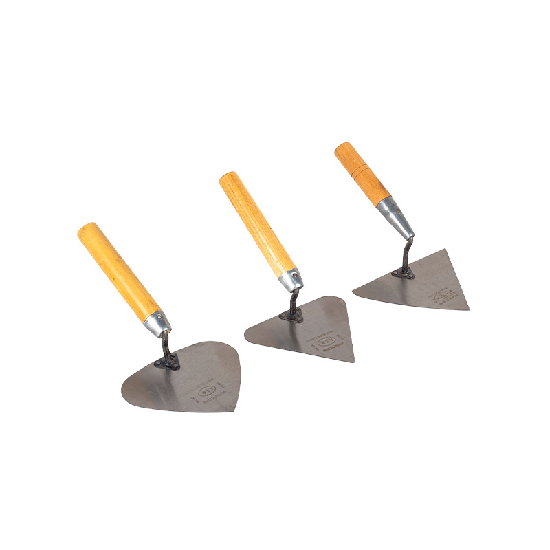 Set alata za zidanje s drvenom drškom: oštra lopata, trokutasta lopata u obliku breskve, zidarski nož, malterska špatula i završni nož. Podrijetlo: Shandong, Kina; Model: Sharp knife type; Namijenjeno za gradilišta i zidare