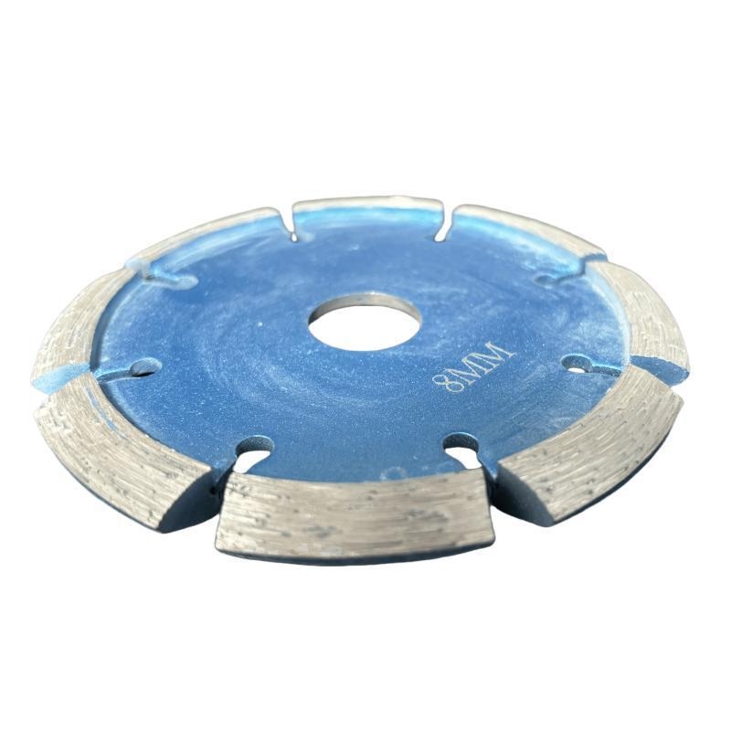 Gyémánt vágókorong sarokcsiszolóhoz – V alakú, vastagodott, kőre és betonpadlókhoz, szinterezett