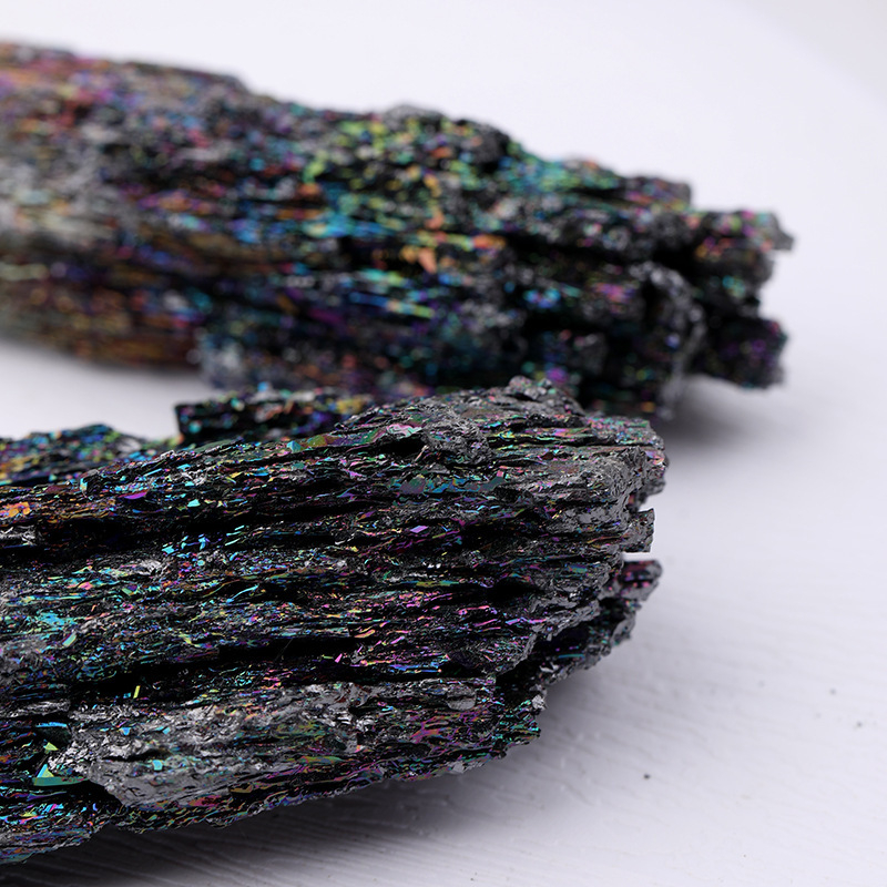 Geometrijski mineralni kristal – SiC sirovi kamen, obrazovni uzorak, kućna dekoracija (Kod proizvoda X20466)