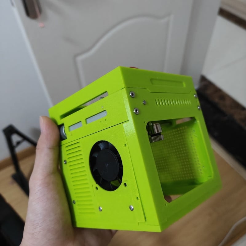 Starlight 4S lézergravíró gép, teljes tartozékkészlet, kiváló precizitású gravírozás