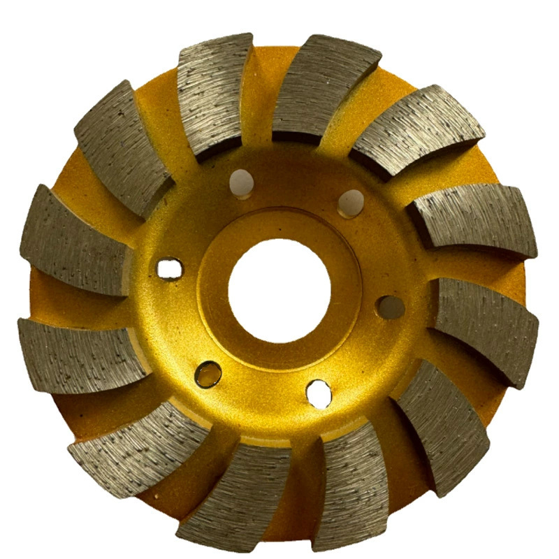 Dijamantni disk za kutnu brusilicu, za obradu betona, cementnih podova, zidova i marmora; sinteriziran