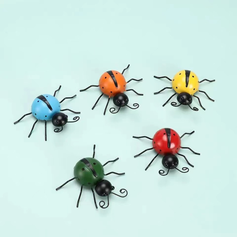Kovani željezni ukras s motivom ladybug za dom i vrt – Hua Jie, materijal: željezo, stil: moderni minimalistizam, proces: drugi