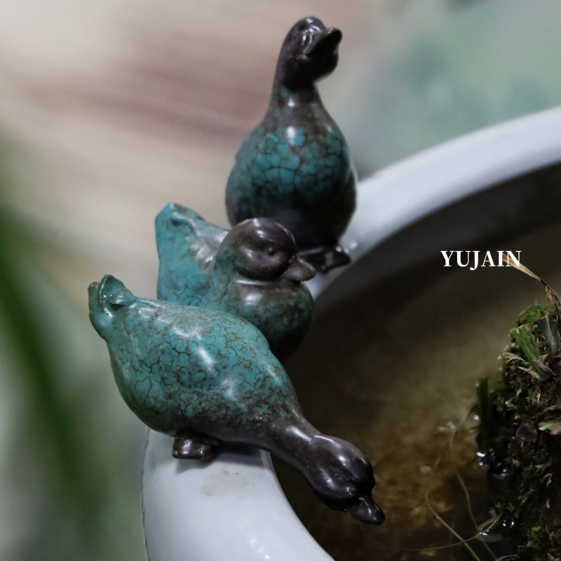 Κεραμική Tea Pet πάπια για κήπο - διακοσμητικό με μοντέρνο μινιμαλιστικό ύφος, γλασαρισμένη επιφάνεια, τεχνική: ψημένο σε φούρνο, Εισαγωγή: Όχι (Υλικό: κεραμικό; Επιφάνεια: γλασαρισμένη; Τεχνική: καμίνι·ψητό; Στυλ: μοντέρνο μινιμαλιστικό; Εισαγωγή: Όχι)