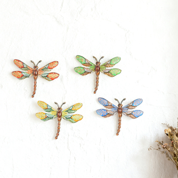 Dragonfly kovana zidna dekoracija — za vrt i dom (Materijal: kovano željezo; Kategorija: zidna umjetnost od željeza; Primjena: univerzalno, vrt, unutarnje i vanjske)