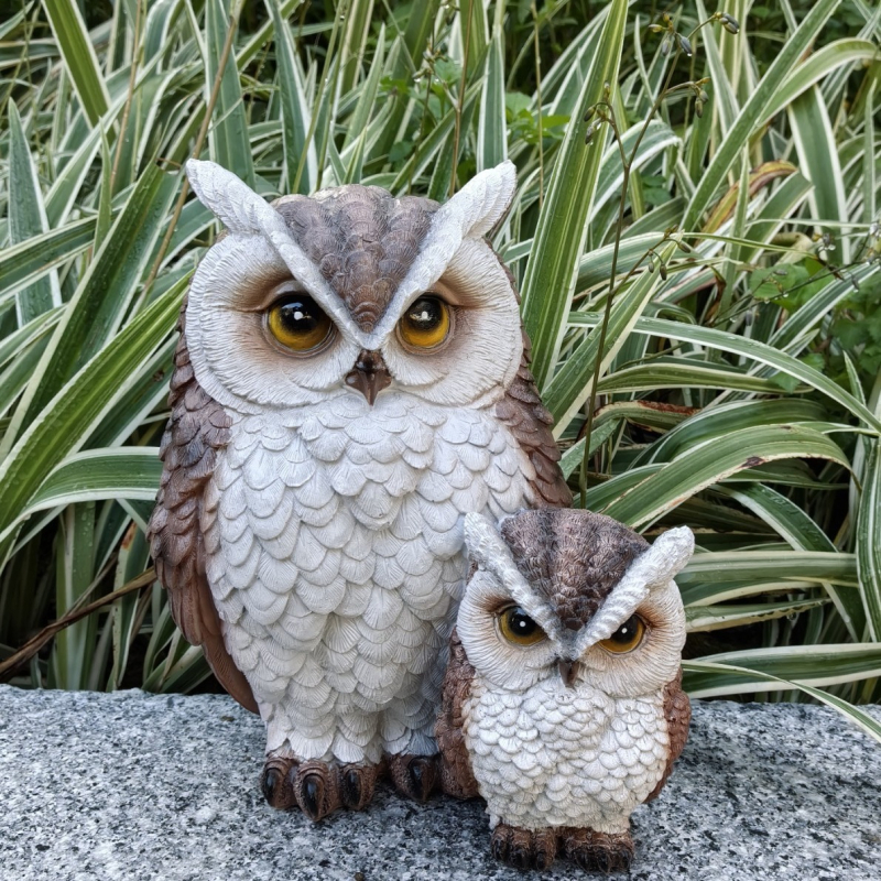 Statueta sove majka i mladunče od smole za vanjski vrt, moderni minimalistički dizajn