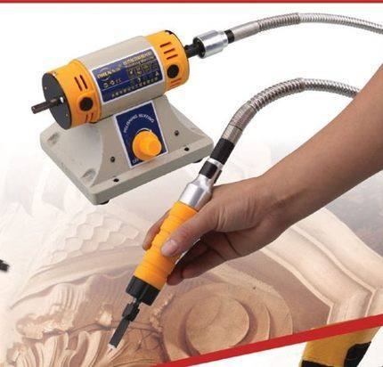 Dongrun elektromos fakivágó/faragó eszköz, 750 W, löket 1 mm, AC tápegység, Ø szár 4–6 mm