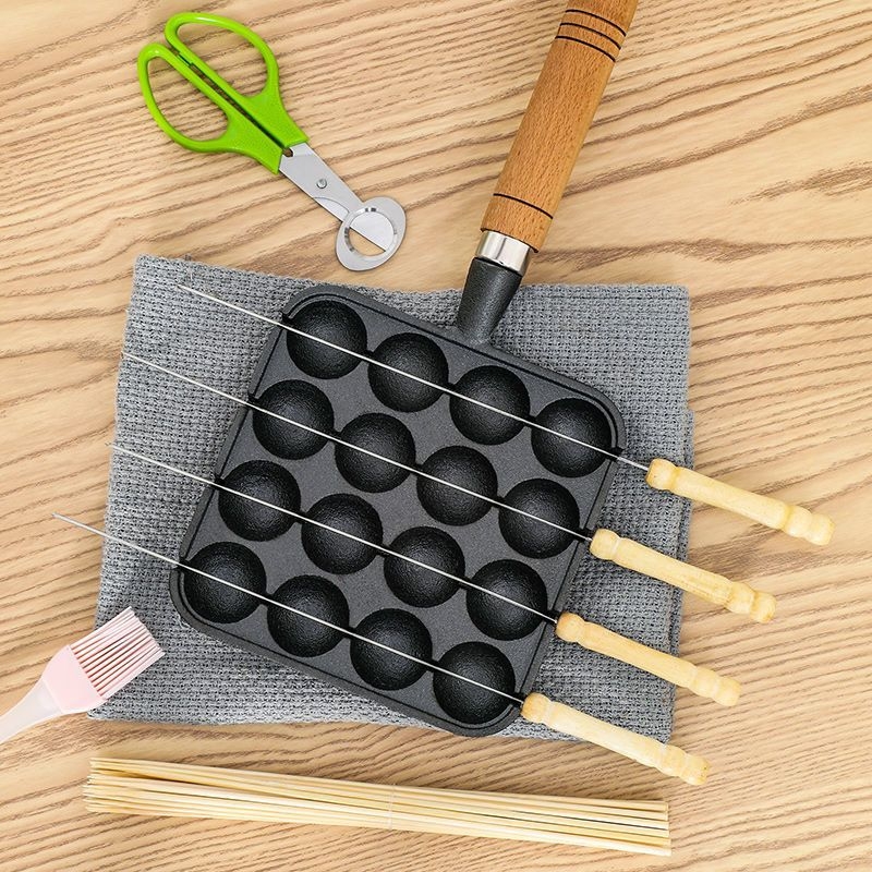 Ötvösvasból készült takoyaki sütő quail tojás formával, négyszögletes alak, elektroforeziós bevonat, összecsukható kialakítás, tapadásmentes felület