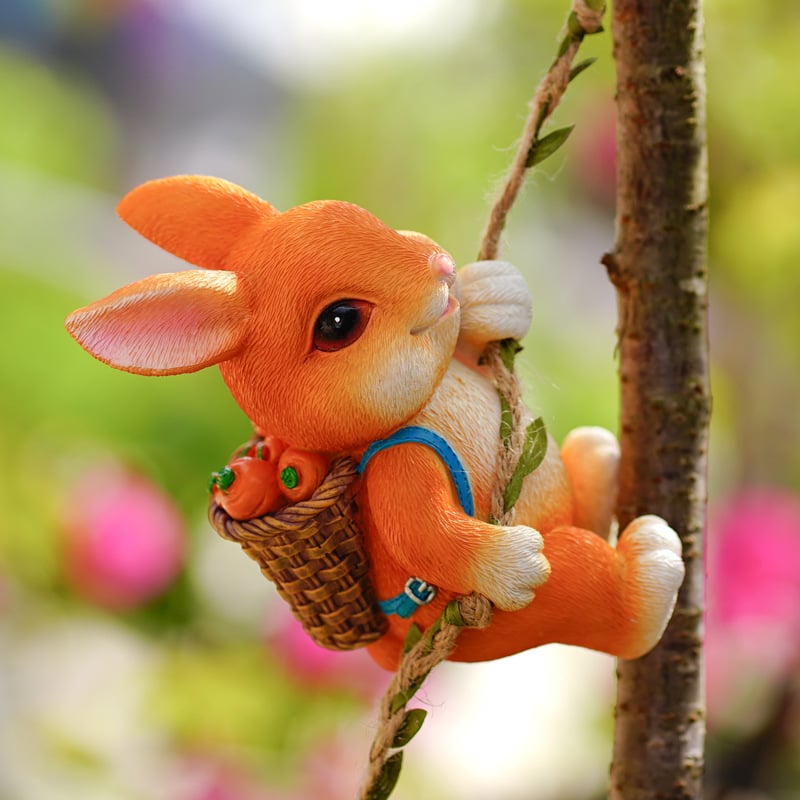 Viseći ukras za vrt s zekom koji se penje na drvo (Materijal: smola; Stil: moderni minimalistički; IP ovlašteno: Ne)