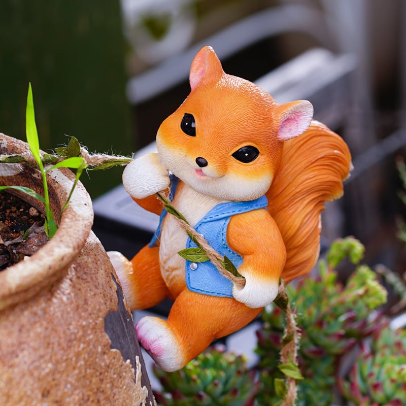 Viseći ukras za vrt s zekom koji se penje na drvo (Materijal: smola; Stil: moderni minimalistički; IP ovlašteno: Ne)